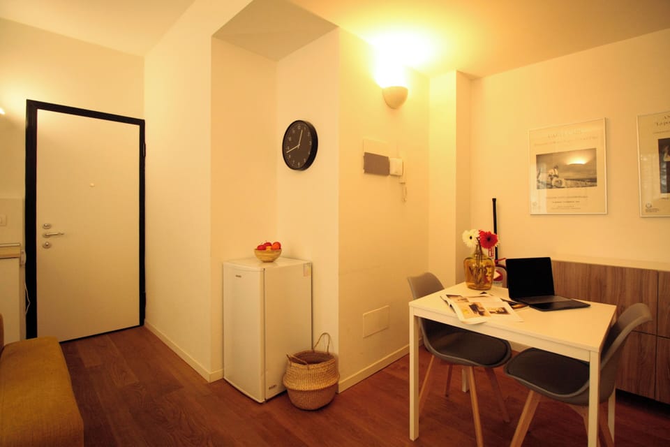 Apartment (0 Bedroom) | Interior