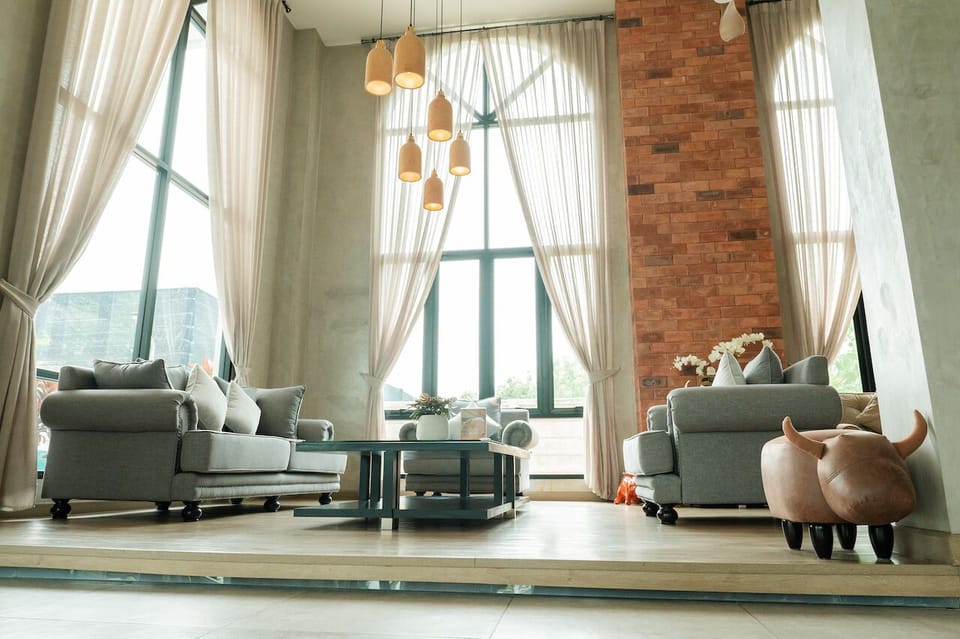 Lobby sitting area