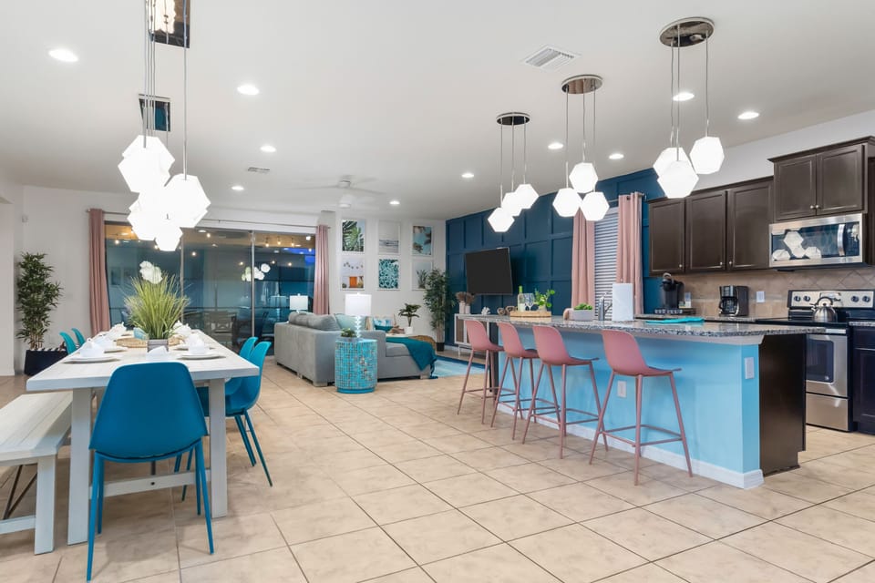 Open concept first floor is wonderful for large groups. 