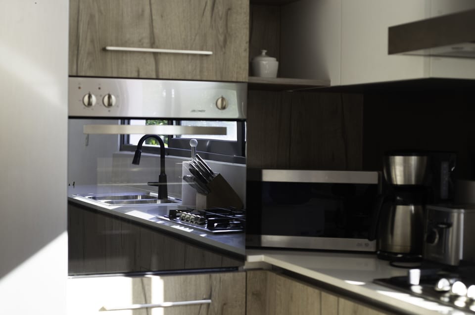 Indoors, Kitchen, Microwave, Oven, Cooktop