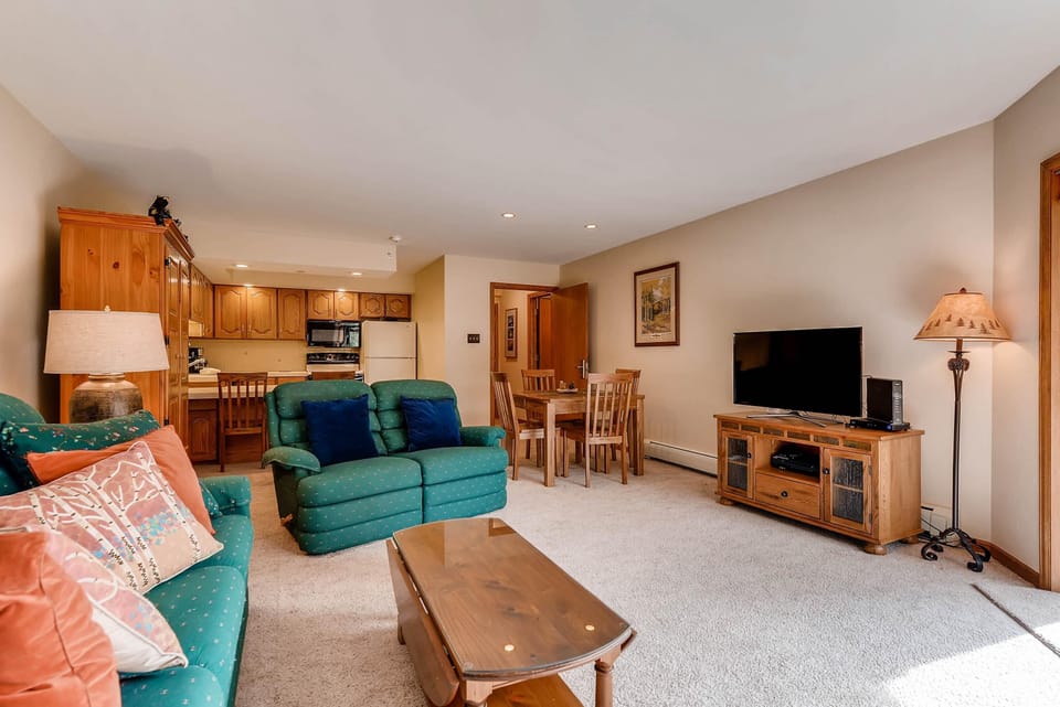 Condo, 1 King Bed with Sofa bed (Westwind 206 2BD 2BA Gold Condo in Li) | Living room | TV