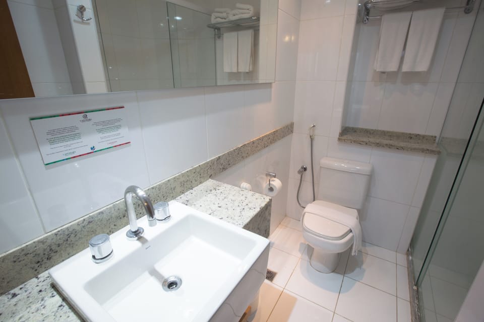 Shower, free toiletries, hair dryer, towels