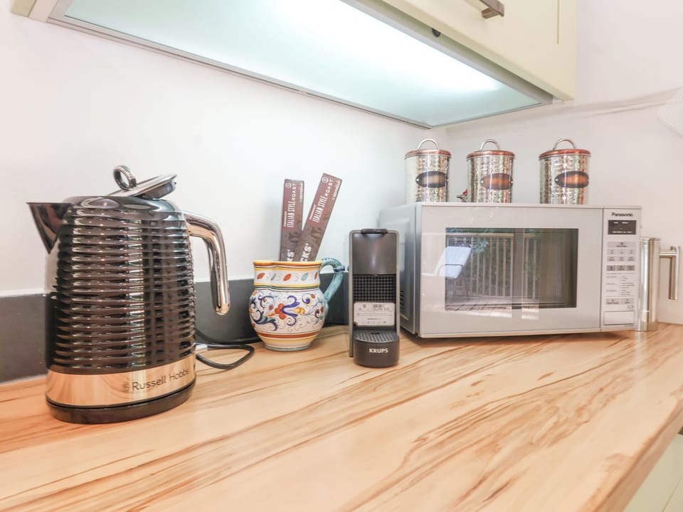 Cottage | Interior