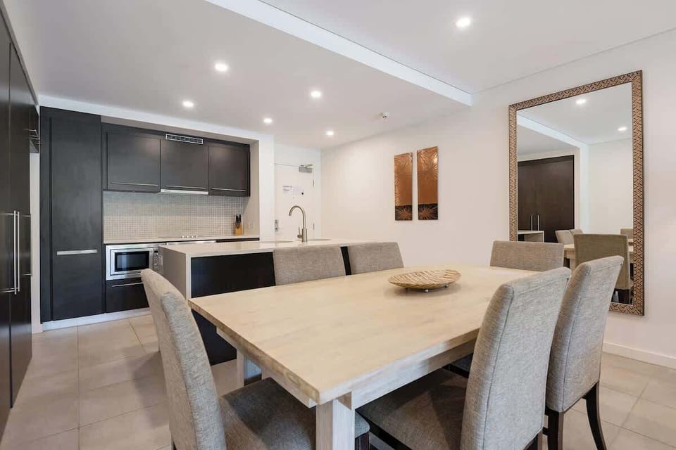 Create unforgettable moments with your group around the six-seater timber table.