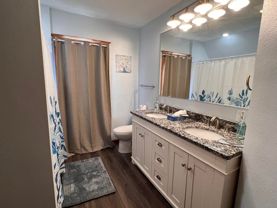 Full Bathroom on 2nd Floor