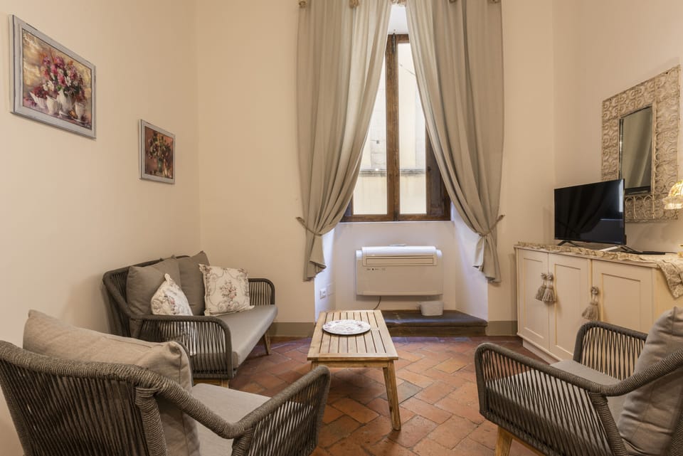 Comfort Apartment | Living area | 32-inch flat-screen TV with digital channels, TV