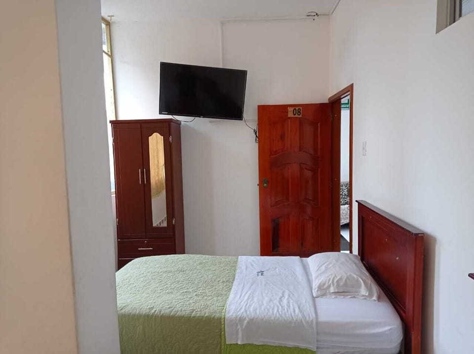 Basic Double Room | Down comforters, WiFi (free), bed sheets