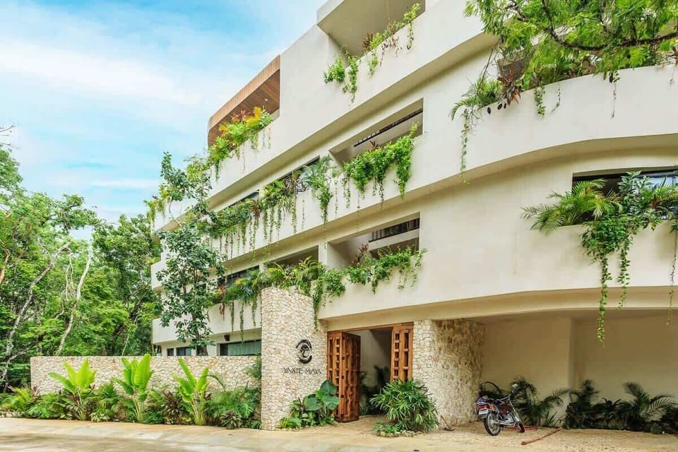 Your condo paradise awaits!