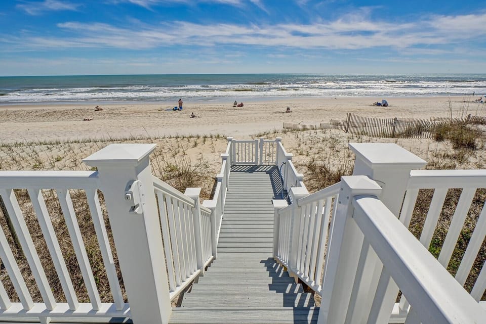 Walkway to Beach