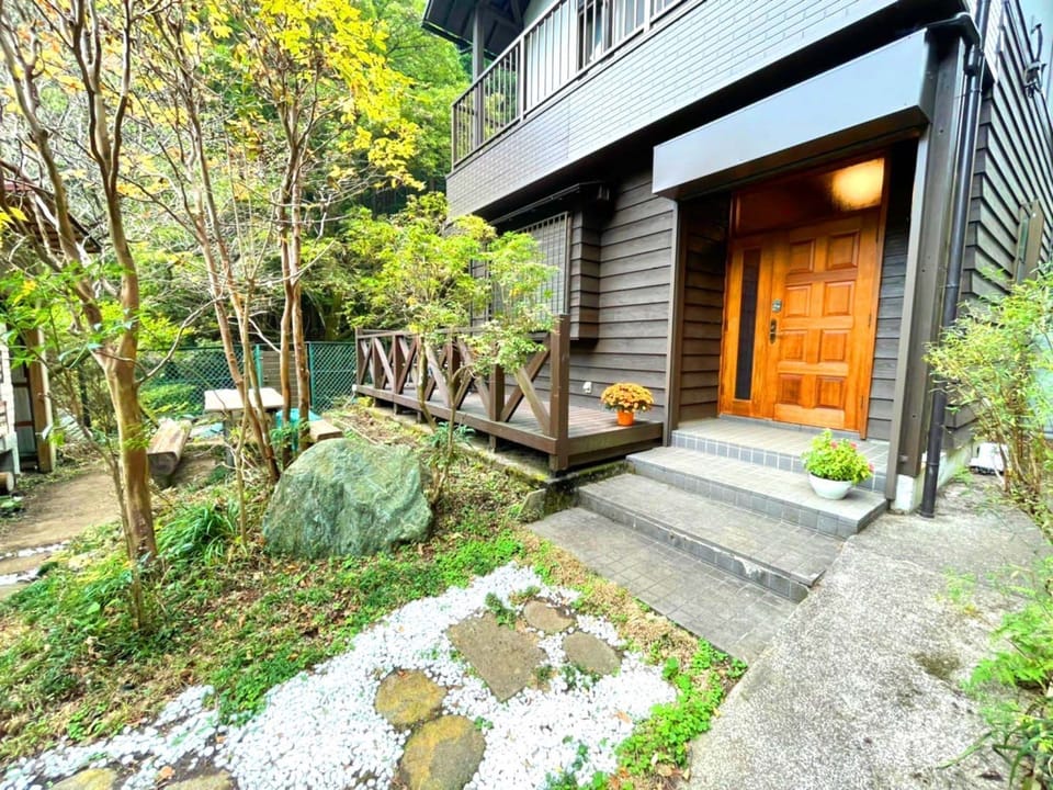Hanno Terrace A healing space away from the hustle - Hanno Terrace / Hanno Saitama House in Saitama Prefecture