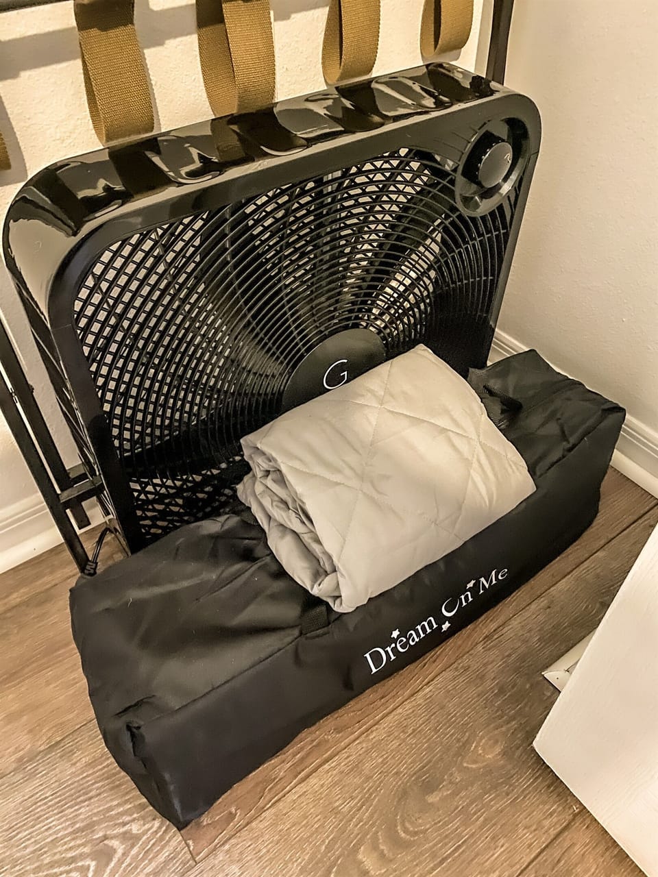 Sleep soundly with our thoughtful amenities! Box fans for those who prefer gentle background noise and a pack n play, ensuring the little one’s comfort and safety throughout your stay.