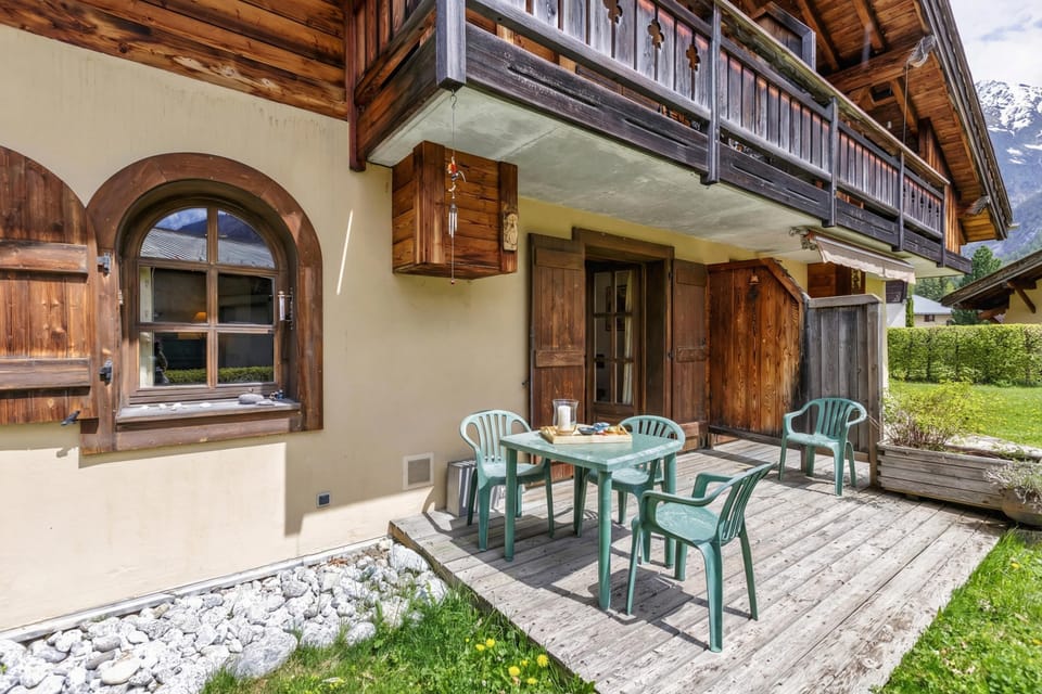 Sunny Terrace