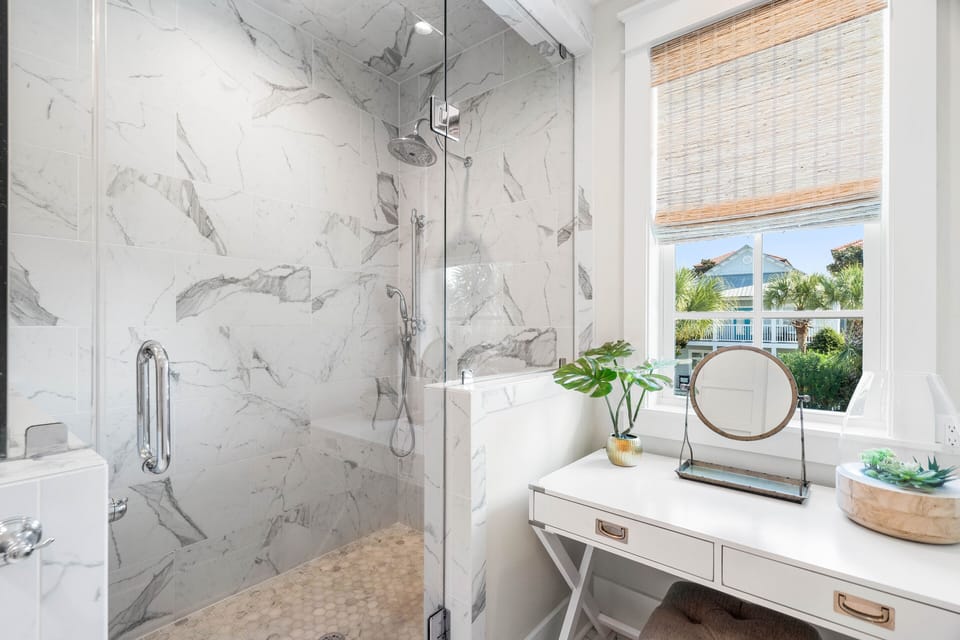 2nd Floor Master Bathroom