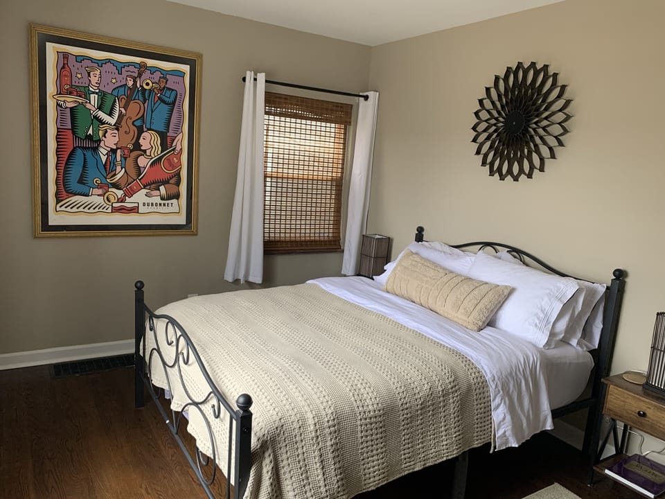 1st floor bedroom #1 (Dubonnet room) 