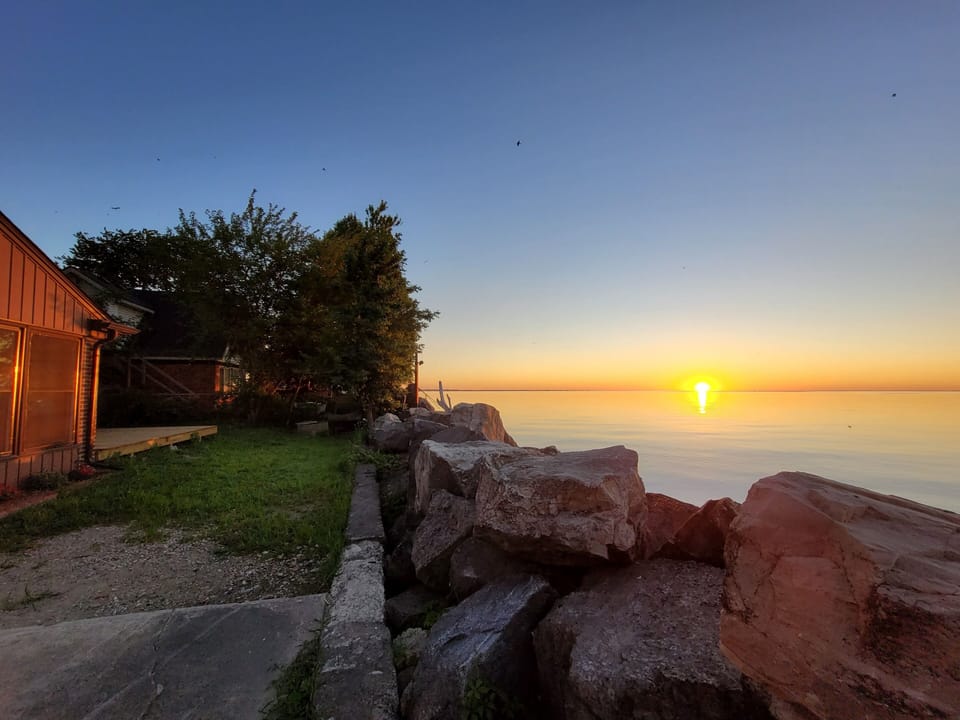Sunrise at Lake Eire