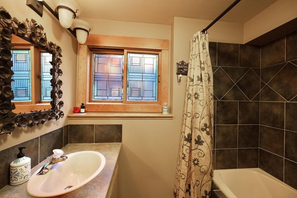 Downstairs Bathroom