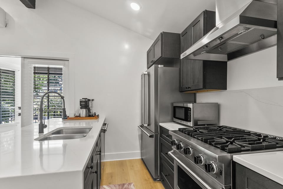 Kitchen with Viking Appliances