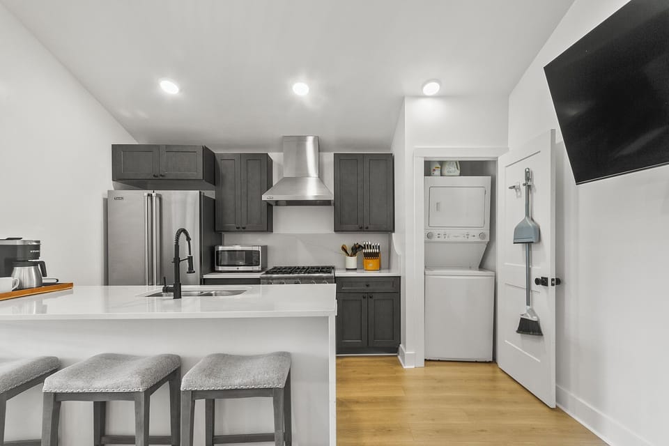 Kitchen with Viking Appliances