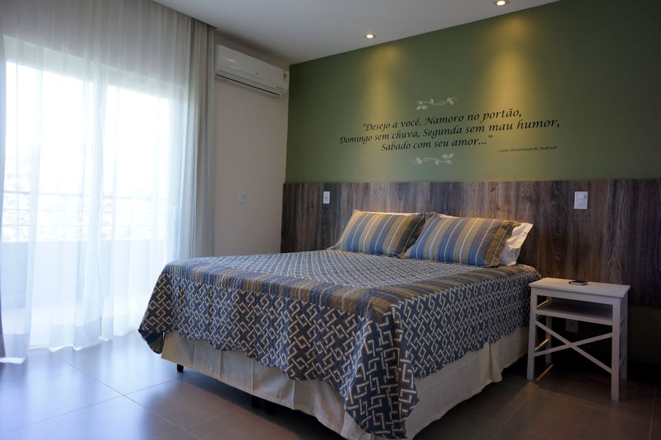 Minibar, in-room safe, free WiFi, bed sheets