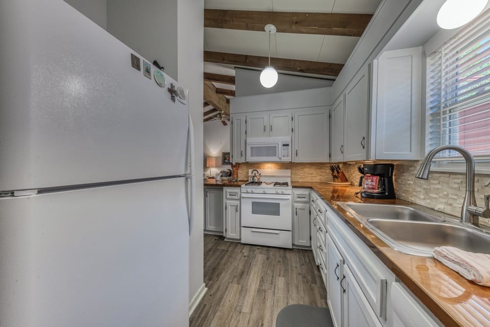 House (3 Bedrooms) | Property amenity