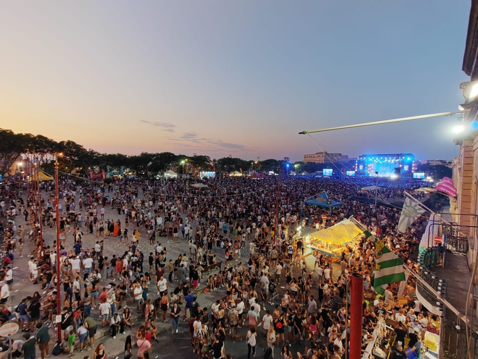 Isle of MTV - July 22.
View from Suit / Balcony