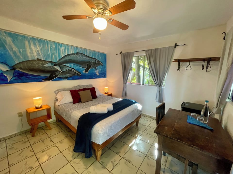 Standard Room | Free WiFi, bed sheets