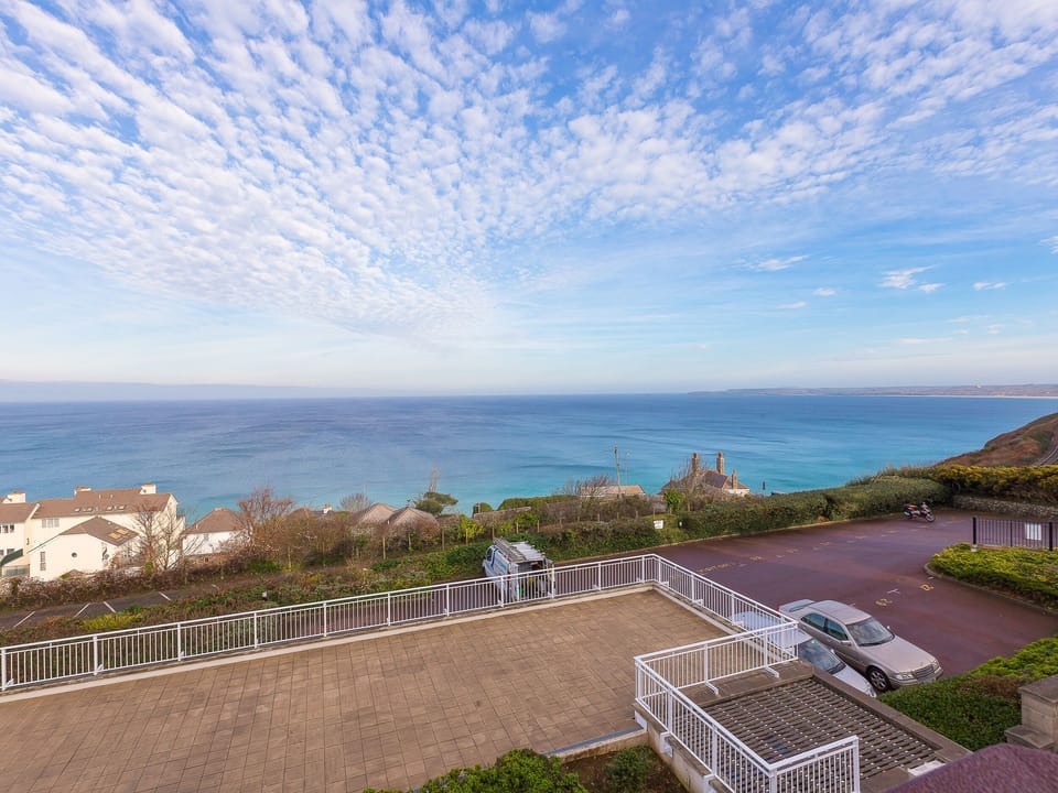 Cottage | Property grounds