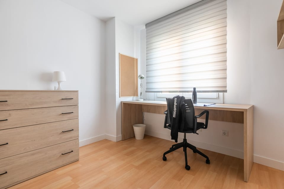 Standard Single Room | Free WiFi