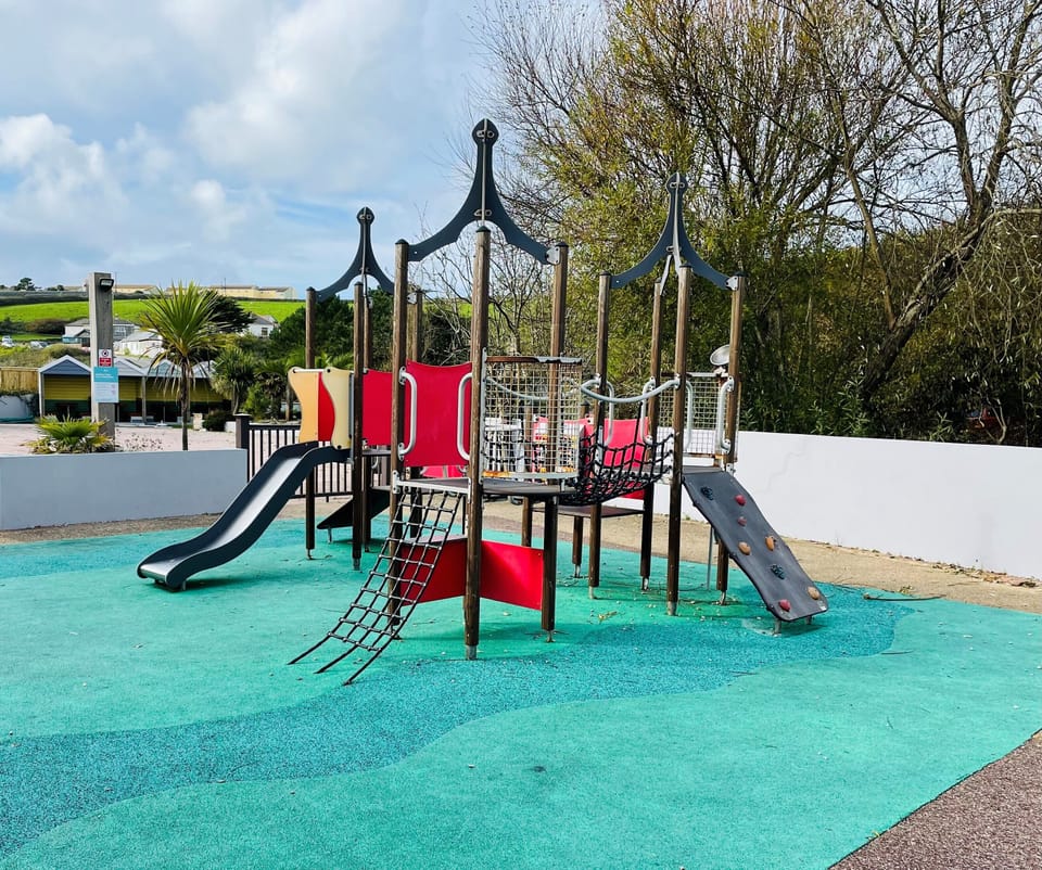 Cabin | Children's area