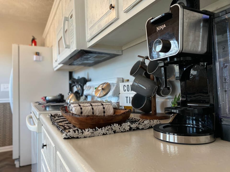 Kitchen (2)