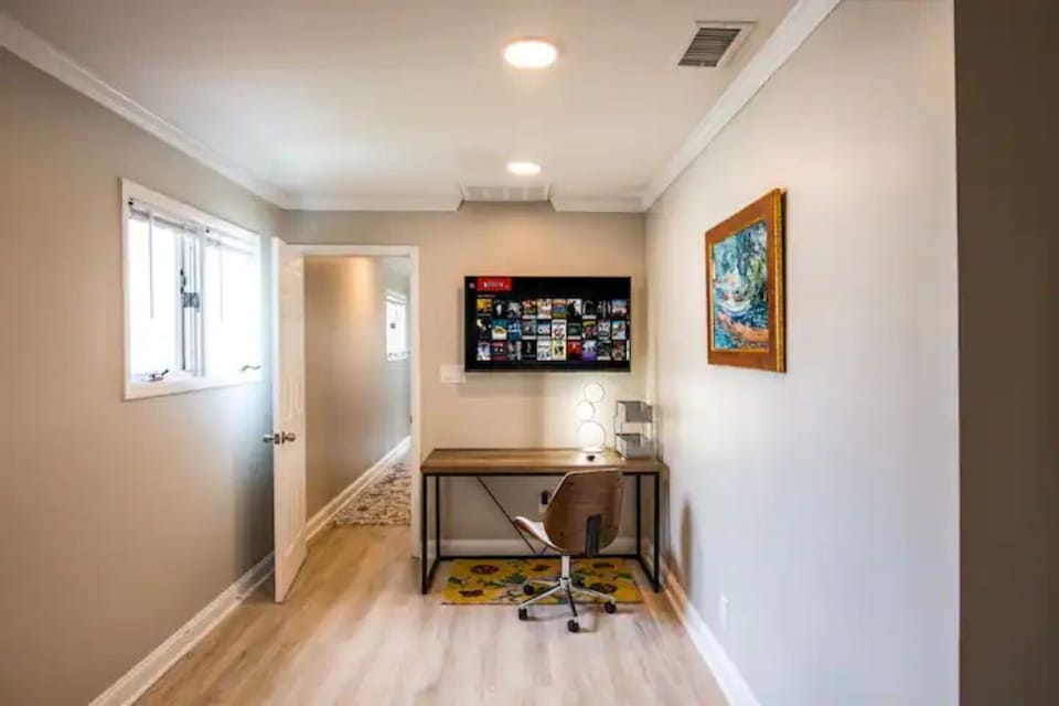 Master Bedroom Office Space
