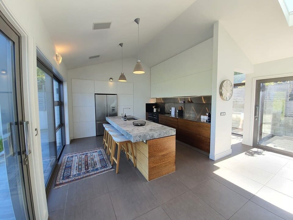 Great Kitchen!