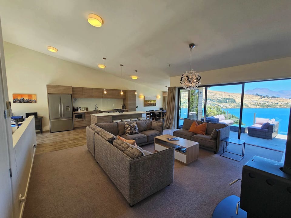 Lounge, Kitchen & Dining - A Side with Upper Deck Access