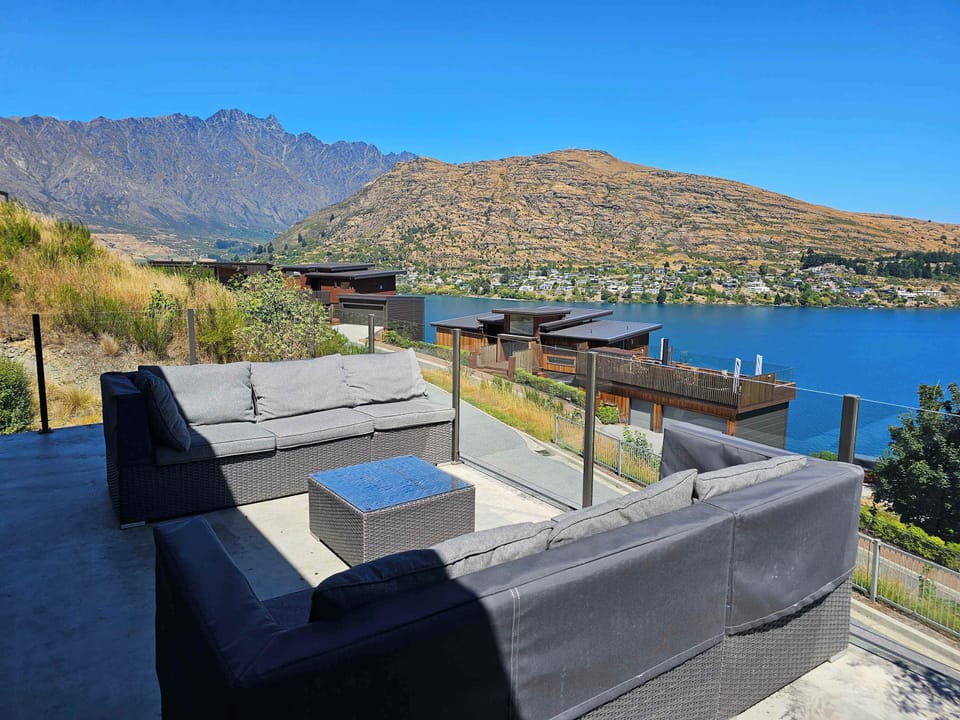 Spacious Deck with Stunning Views!