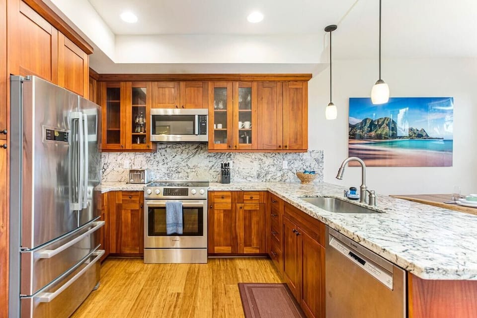 This kitchen is perfect for families.