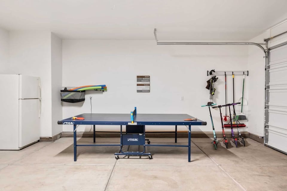House, 4 Bedrooms | Game room
