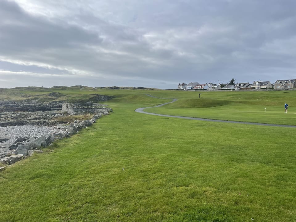 House | Golf