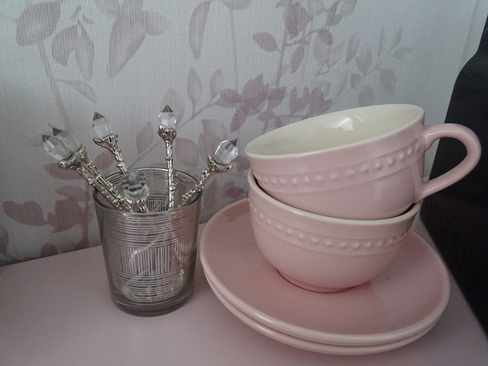 Deluxe Double Room, 1 Queen Bed, Balcony, Mountain View | Coffee and/or coffee maker