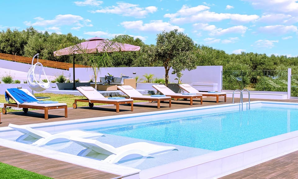 Stavento Suite | HotelPraxis Group