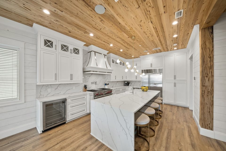 House, Multiple Bedrooms | Private kitchen | Fridge, oven, stovetop, coffee/tea maker