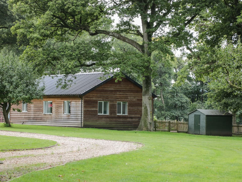 3 bedrooms, individually decorated, individually furnished, free WiFi