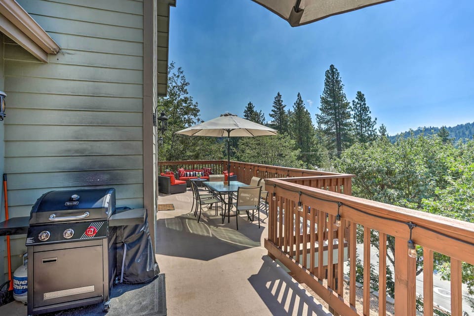 Deck | Gas Grill | Mountain Views | Dining Area