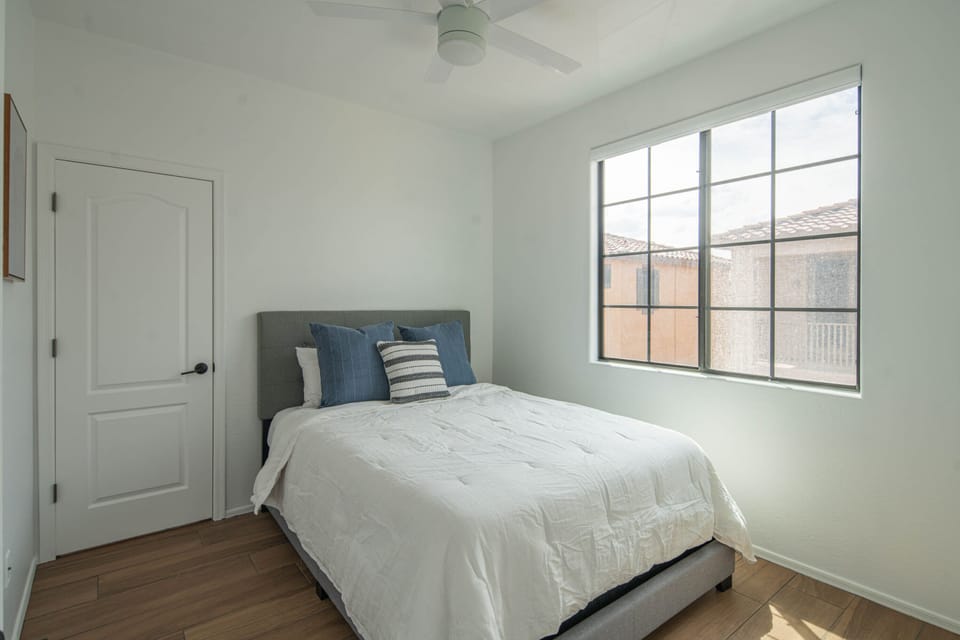 1/3 Guest beds