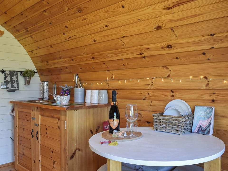 Interior | Jacob&rsquo;s Den - Dorglwyd Farm Pods, Near Swansea
