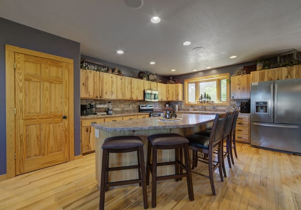 Island in Kitchen