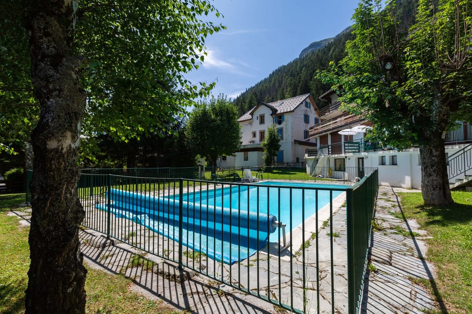 Shared pool