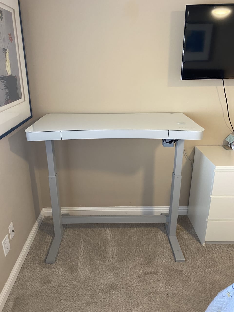 Sit/stand adjustable height work desk