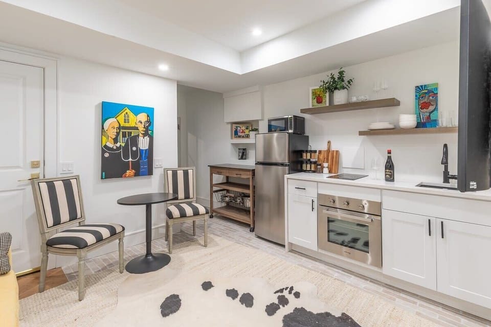 Kitchen includes all essentials 
