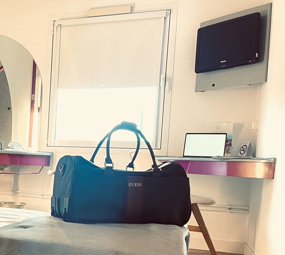 Basic Double or Twin Room, Non Smoking | Desk, free WiFi, bed sheets