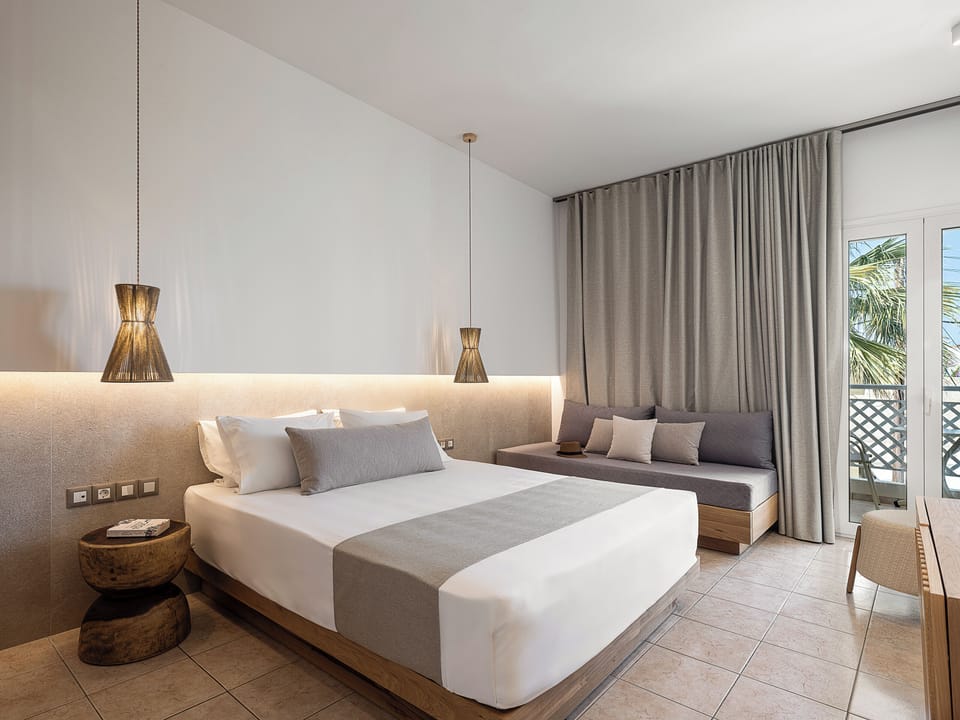 Superior Double Room | Desk, laptop workspace, soundproofing, iron/ironing board (on request)
